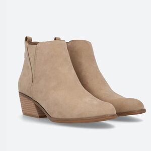 Dr. Scholl's Tan Ankle Booties 8.5